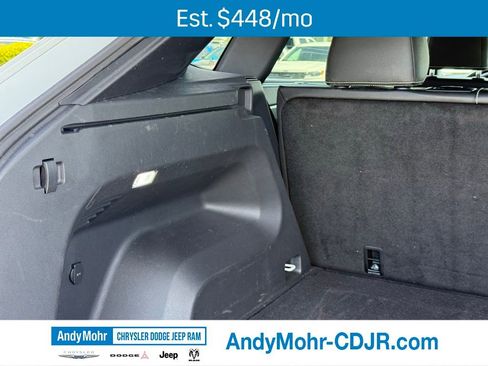 Used 2025 Volkswagen Atlas Cross Sport SE FWD image 34