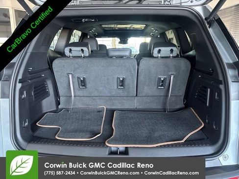 Certified 2025 GMC Acadia AT4 w/ Luxury Package AWD/4WD image 31