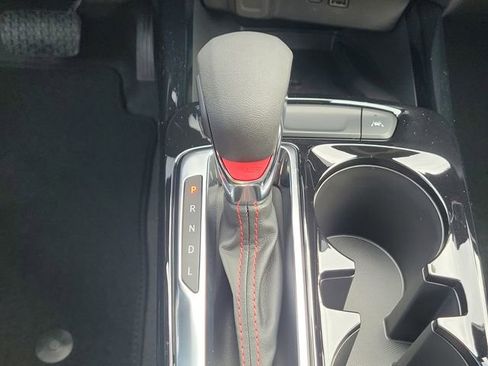 New 2026 Chevrolet Trax RS w/ Sunroof Package image 32