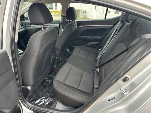 Used 2018 Hyundai Elantra SEL image 10