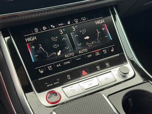 New 2026 Audi SQ8 Prestige image 32