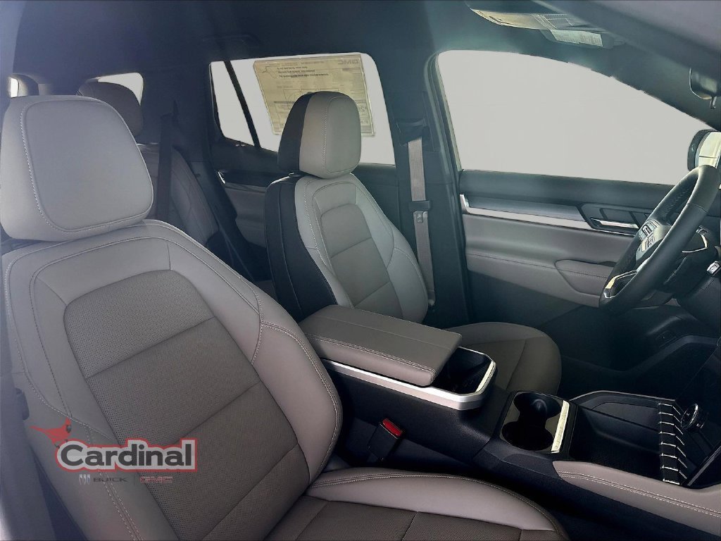 New 2027 GMC Terrain Elevation w/ Elevation Premium Package FWD image 10
