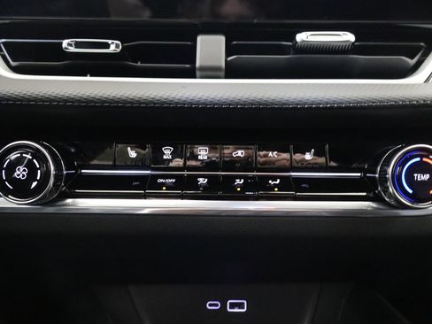 New 2026 Chevrolet Equinox LT w/ Midnight Edition image 27