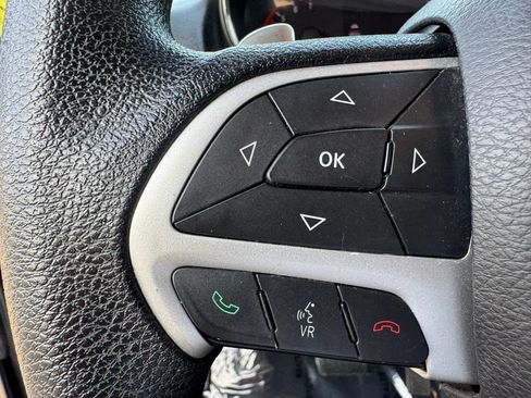 Used 2014 Dodge Durango SXT AWD/4WD image 16