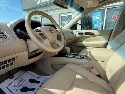 Used 2013 Nissan Pathfinder SL w/ SL Premium Pkg image 9