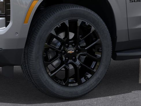 New 2026 Chevrolet Suburban RST w/ Comfort Package AWD/4WD image 9