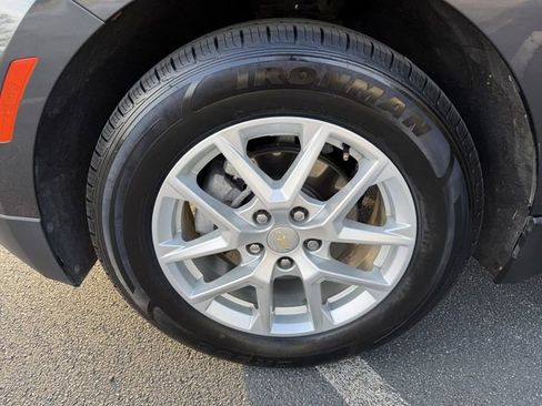 Used 2022 Chevrolet Equinox LT image 37