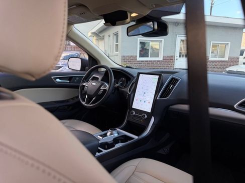 Used 2022 Ford Edge SEL w/ Convenience Package AWD/4WD image 15