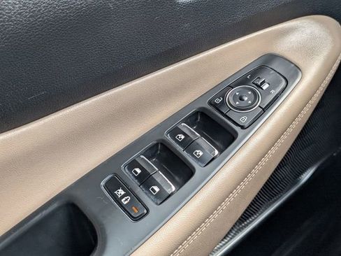 Used 2020 Hyundai Santa Fe SEL w/ Convenience + Premium Package FWD image 26