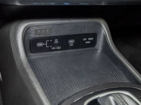 Used 2025 Hyundai Kona SEL FWD image 20
