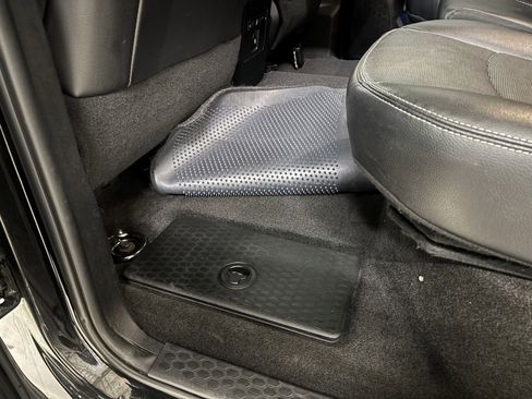 Used 2017 RAM 3500 Laramie image 29