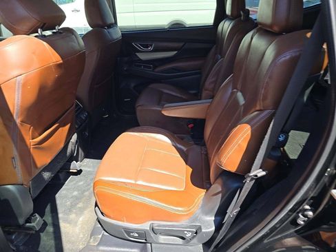 Used 2019 Subaru Ascent Touring AWD/4WD image 11