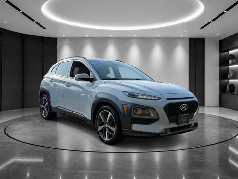 Used 2018 Hyundai Kona Limited AWD/4WD image 2