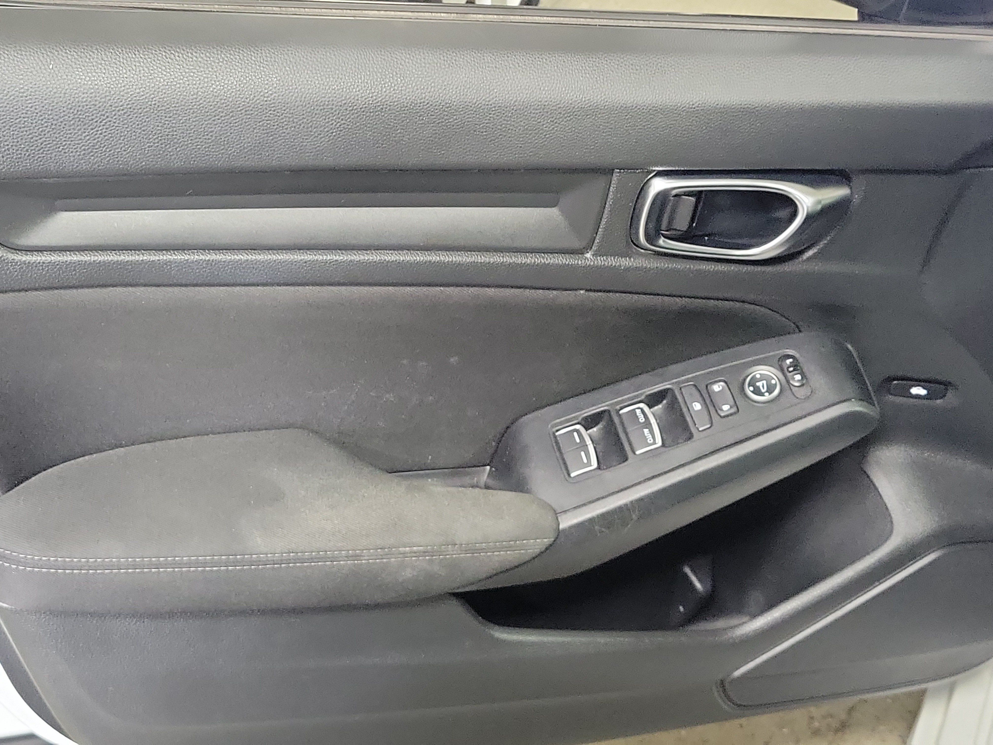 Used 2024 Honda Civic Sport image 19