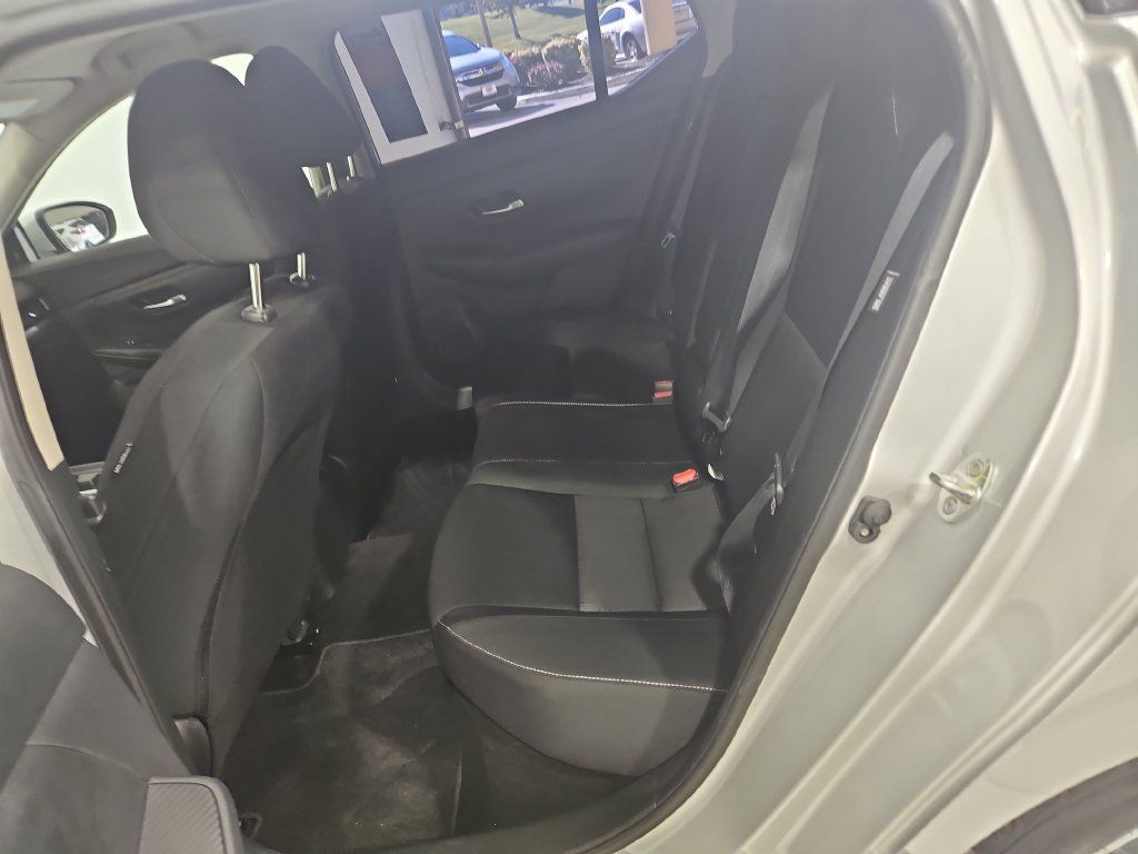 Used 2022 Nissan Sentra SV FWD image 24