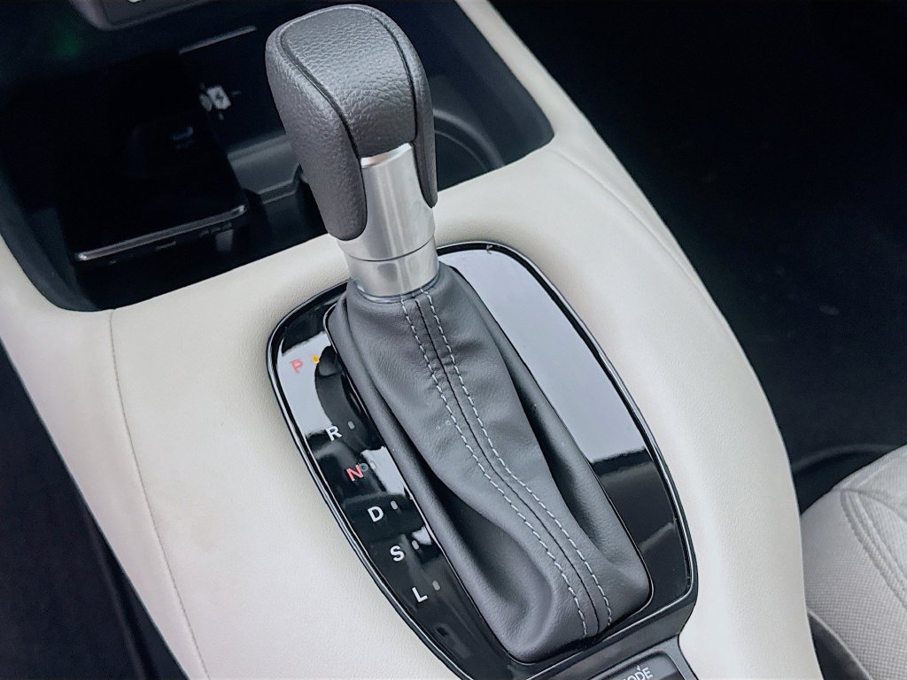 Certified 2026 Honda HR-V LX image 25