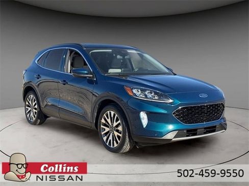 Used 2020 Ford Escape Titanium image 14