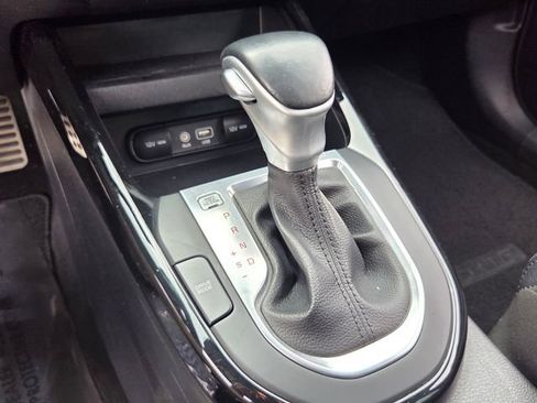 Used 2021 Kia Forte GT-Line FWD image 11