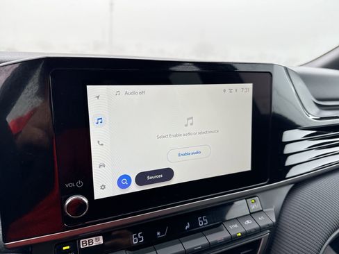 Certified 2026 Toyota Camry SE w/ Convenience Package image 12