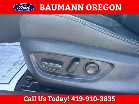 Used 2026 Toyota Camry SE w/ Multimedia Upgrade Package AWD/4WD image 16