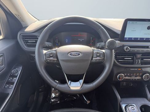 Used 2024 Ford Escape Active AWD/4WD image 12