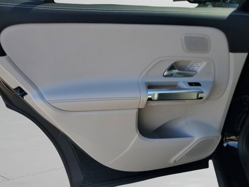 Certified 2026 Mercedes-Benz GLB 250 image 9