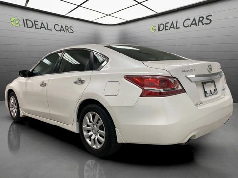 Used 2013 Nissan Altima 2.5 S FWD image 7