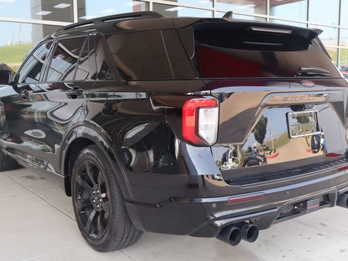 Used 2023 Ford Explorer ST w/ Equipment Group 401A AWD/4WD image 6