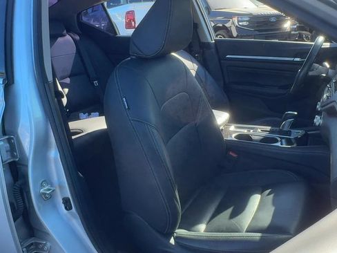 Used 2023 Nissan Altima 2.5 SL AWD/4WD image 15