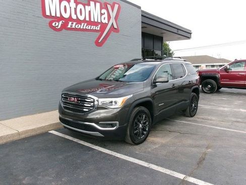 Used 2019 GMC Acadia SLT AWD/4WD image 2