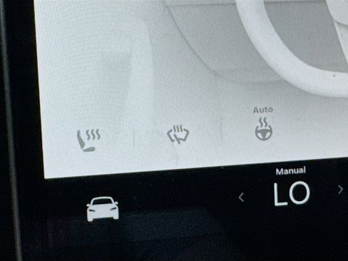 Used 2025 Tesla Model 3 RWD image 4