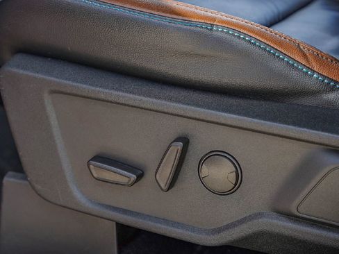 Used 2022 Ford Bronco Outer Banks image 25