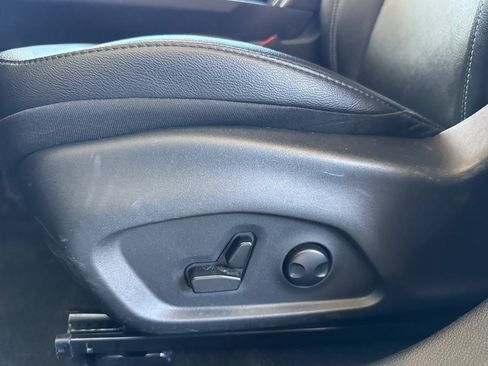 Used 2025 Jeep Compass Limited AWD/4WD image 15
