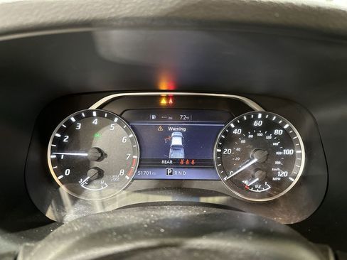 Used 2023 Nissan Frontier SV image 10