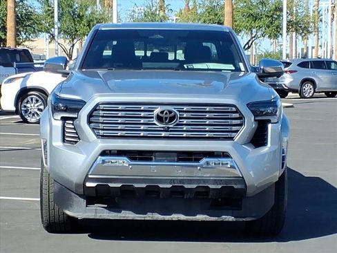 Used 2024 Toyota Tacoma Limited w/ Limited Package (LT) image 2