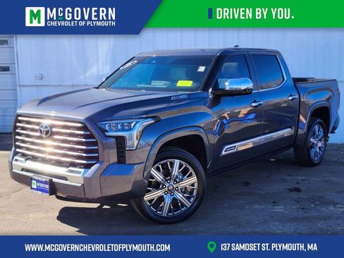 Used 2025 Toyota Tundra Capstone AWD/4WD image 1