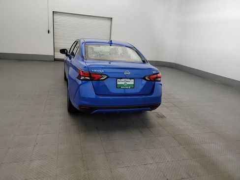 Used 2024 Nissan Versa SV FWD image 6