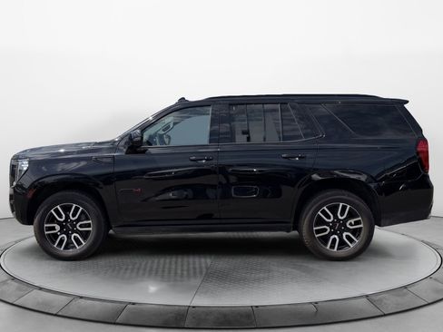 Used 2023 GMC Yukon AT4 w/ Max Trailering Package AWD/4WD image 3
