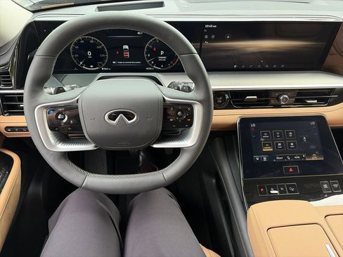 Certified 2026 INFINITI QX80 Luxe w/ Cargo Package RWD image 7