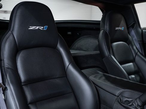 Used 2010 Chevrolet Corvette ZR1 w/ Preferred Equipment Group RWD image 59