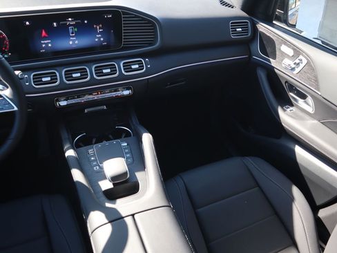 New 2026 Mercedes-Benz GLE 450 4MATIC image 11