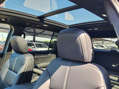New 2026 GMC Acadia Elevation w/ Super Cruise Package FWD image 17