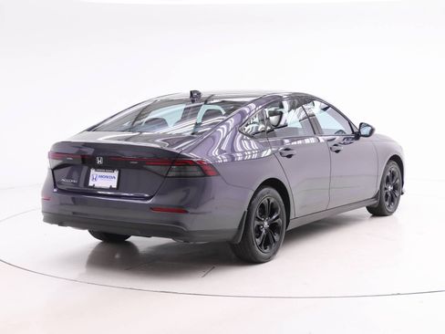 Certified 2025 Honda Accord SE image 2
