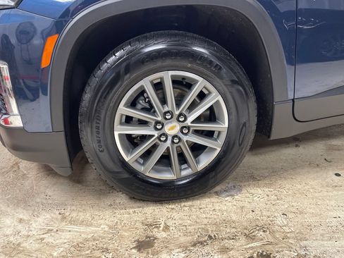 Certified 2023 Chevrolet Traverse LT AWD/4WD image 2