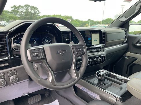New 2026 Chevrolet Silverado 1500 ZR2 w/ LPO, Dark Essentials Package AWD/4WD image 25