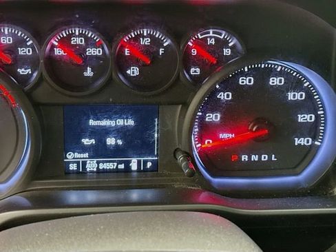 Used 2020 Chevrolet Silverado 1500 Custom w/ Custom Value Package image 14