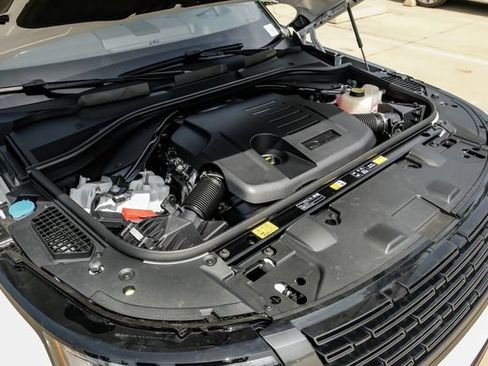 New 2026 Land Rover Range Rover Long Wheelbase SE AWD/4WD image 66