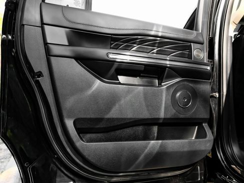 Used 2021 Ford Expedition Max Platinum image 50