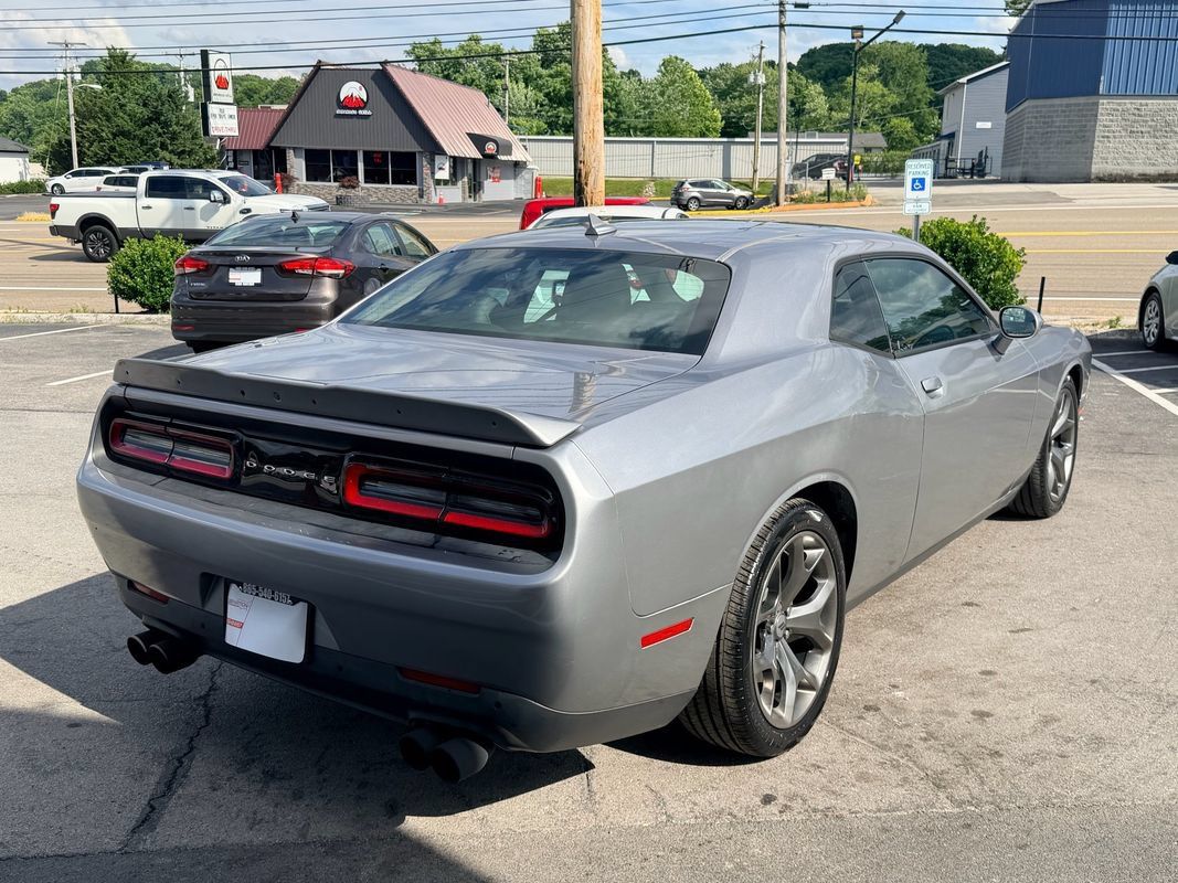 Used 2017 Dodge Challenger SXT Plus RWD image 6