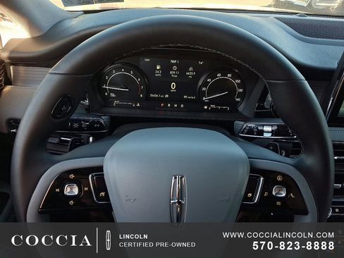 Certified 2022 Lincoln Corsair AWD w/ Equipment Group 101A image 19